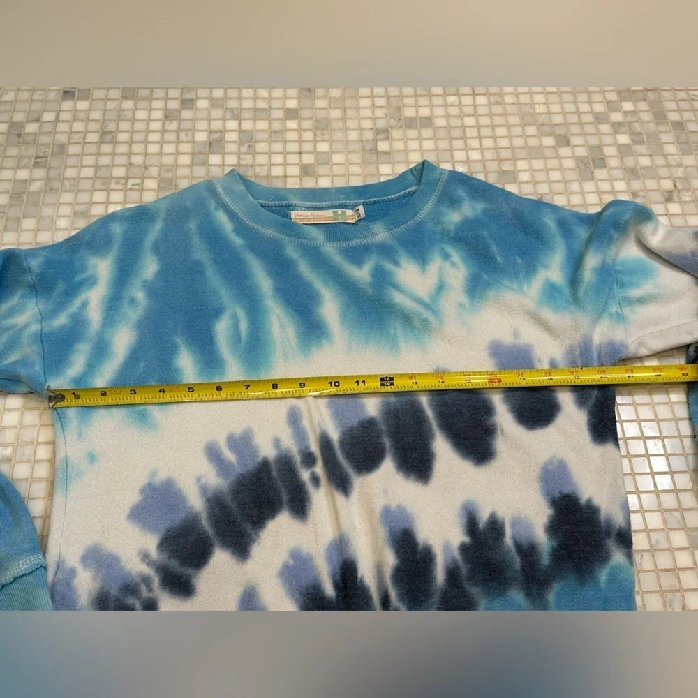 Vintage Havana Blue and White Tie-Dye Girls Sweatshirt